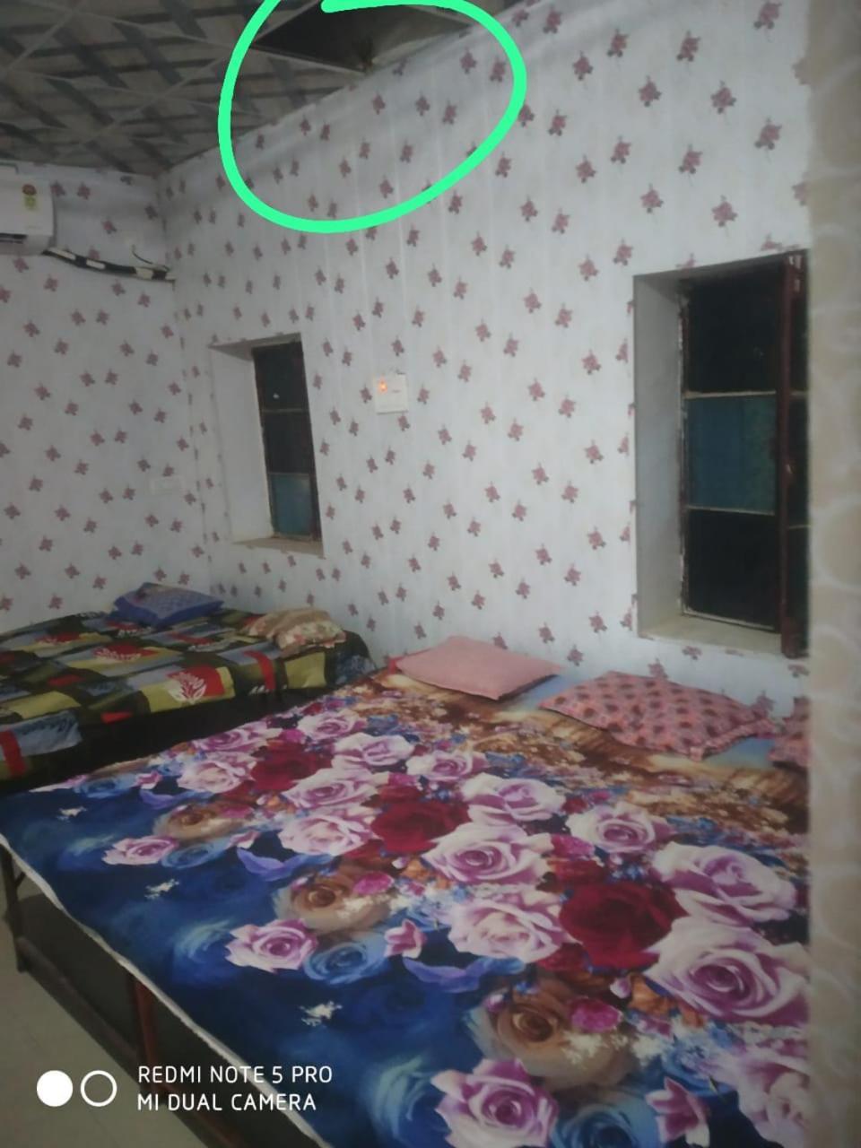 Shri Swami Sheetal Das Sewa Trust B1-88 Assi , Near Pushkar Talab,Varanasi, Ashram Dharmshala Hotel Bagian luar foto