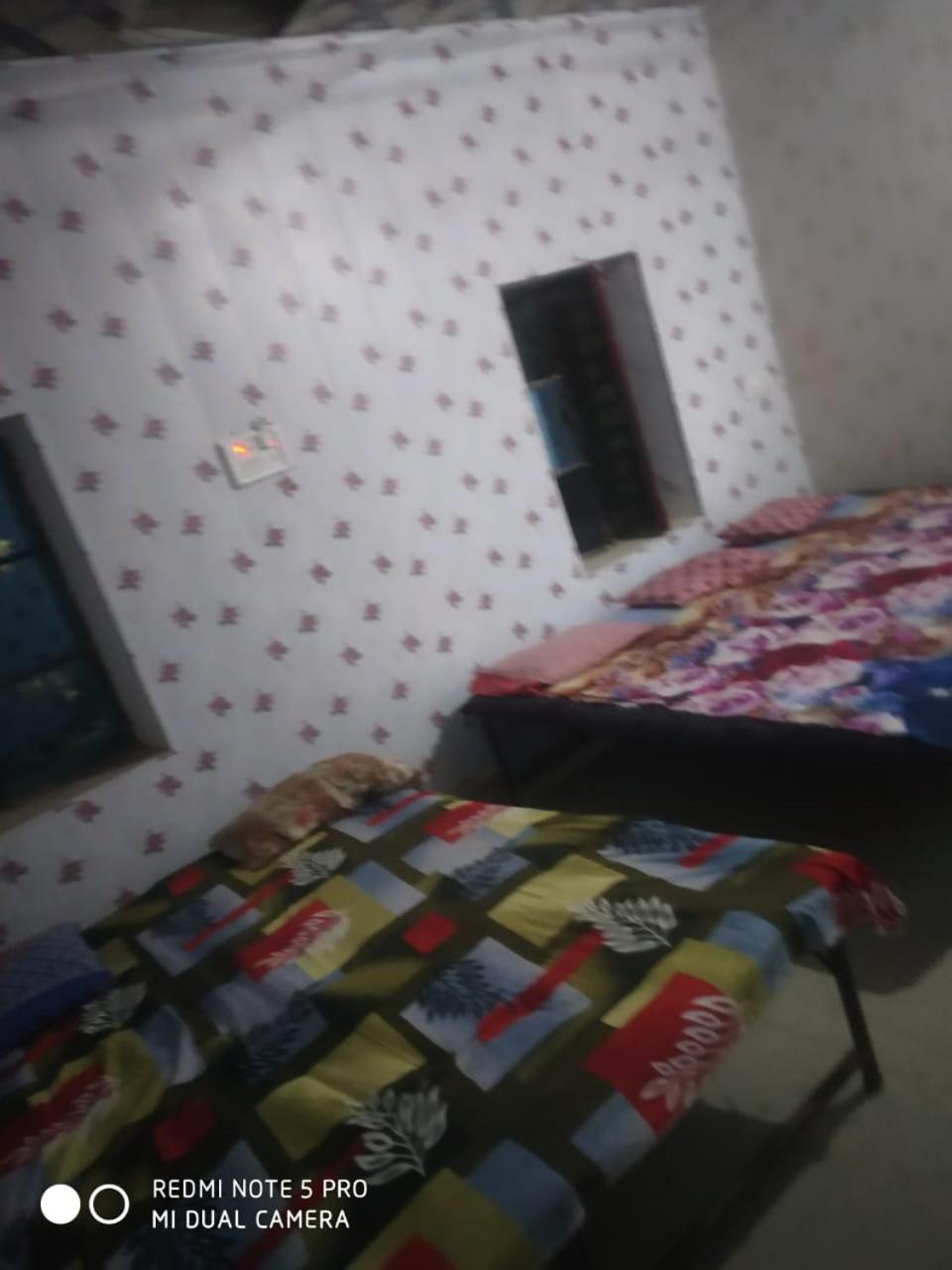 Shri Swami Sheetal Das Sewa Trust B1-88 Assi , Near Pushkar Talab,Varanasi, Ashram Dharmshala Hotel Bagian luar foto